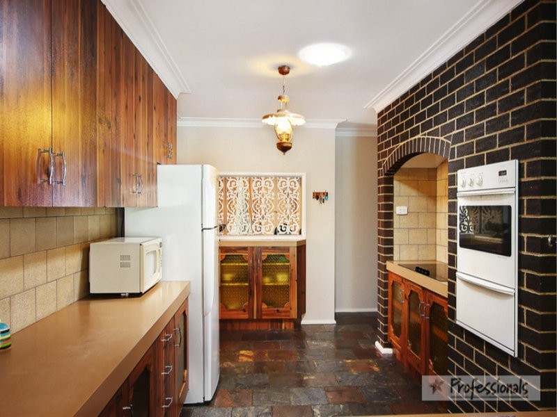 12 McRae Street, Tamworth NSW 2340