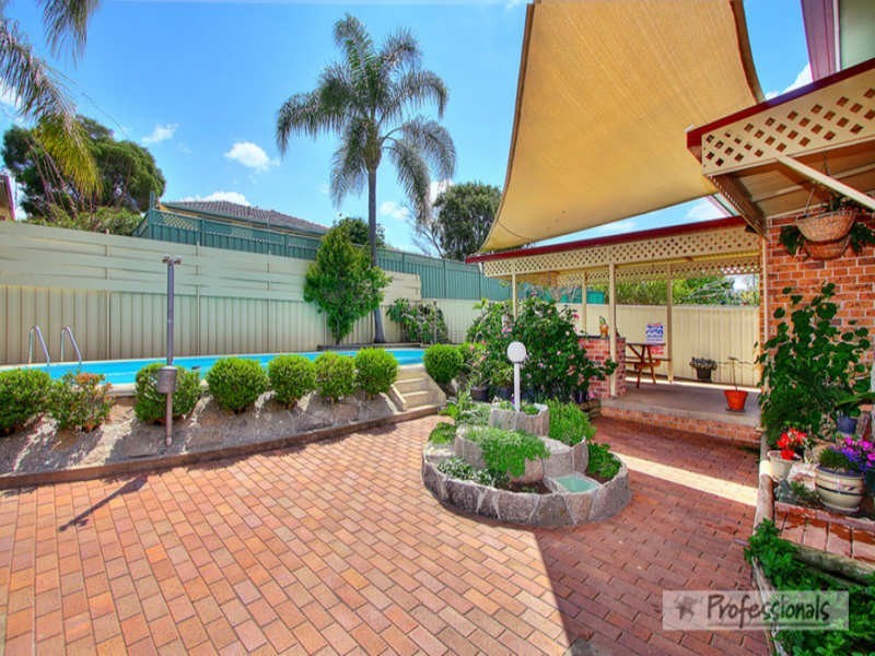 12 McRae Street, Tamworth NSW 2340