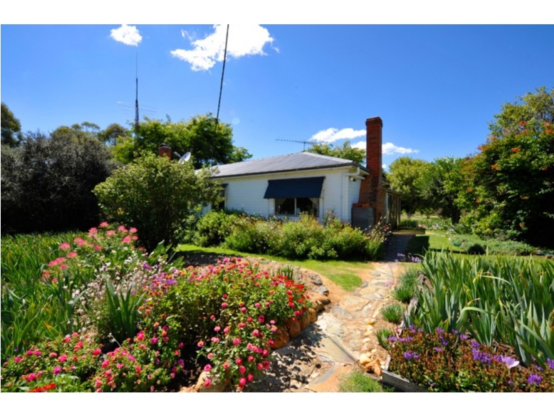 “Calala” Oxley Highway, Walcha NSW 2354