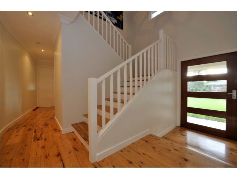 13 Wade Avenue – EAST, Tamworth NSW 2340