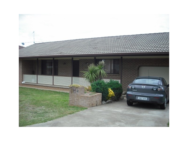 2 Kuloomba Street, Tamworth NSW 2340