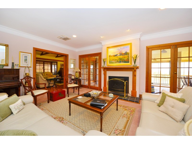 ‘Rosewood’ 22 Redgum Place, Tamworth NSW 2340