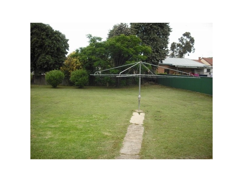 8 Anne Street, Tamworth NSW 2340