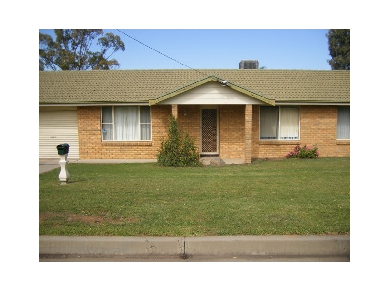 38 MacGregor Street, Tamworth NSW 2340