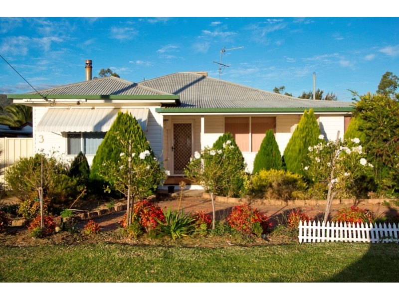 3 Wise Street, Tamworth NSW 2340