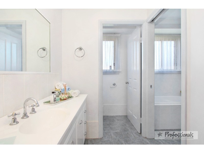 9 Narran Place, Tamworth NSW 2340