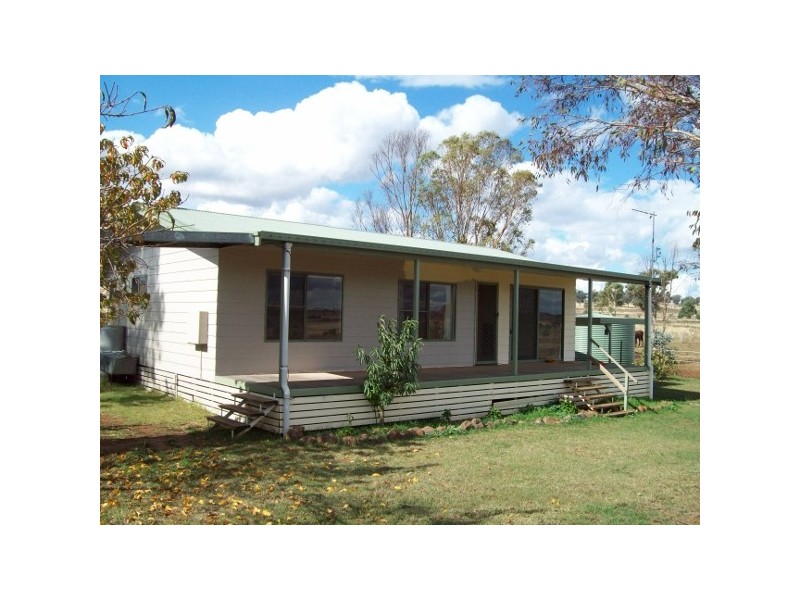 2156 Oxley Highway, Tamworth NSW 2340