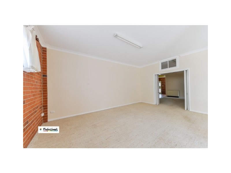 3/58 Denman Ave, Kootingal NSW 2352