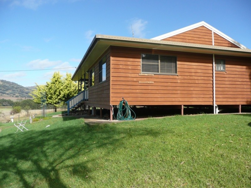 2509 Nundle Road, Woolomin NSW 2340