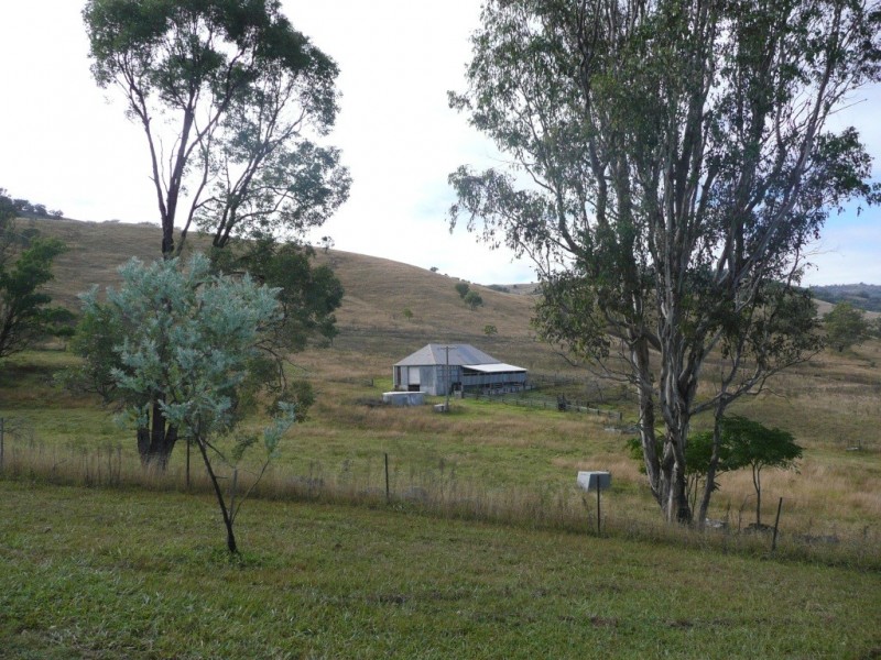 2509 Nundle Road, Woolomin NSW 2340