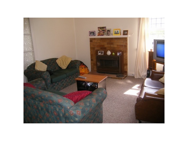 13 Thomas Street, Tamworth NSW 2340