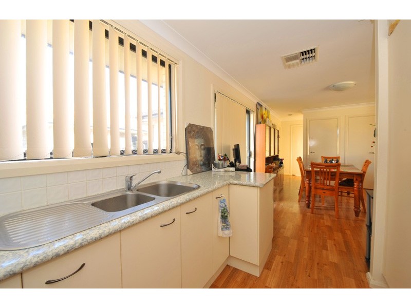 26 Banks Street, Tamworth NSW 2340