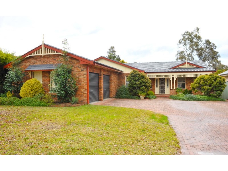 12 Cobb and Co Cct, Tamworth NSW 2340