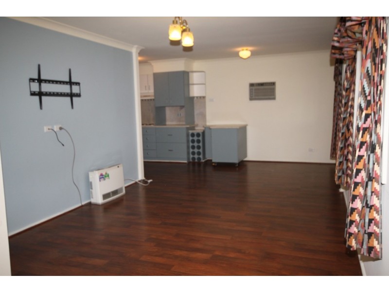 6 Boronia Drive, Tamworth NSW 2340