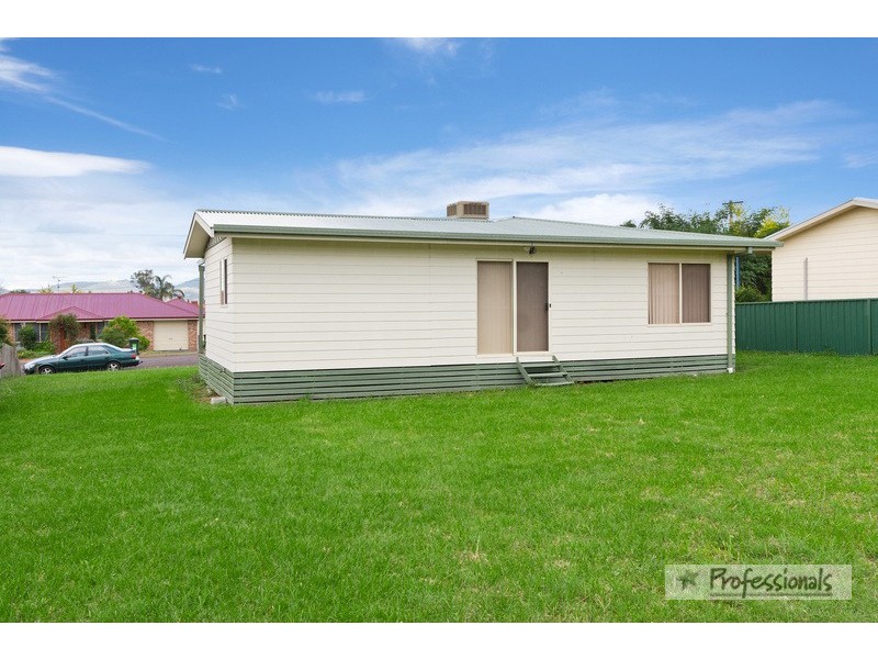 29 Carole Drive, Kootingal NSW 2352