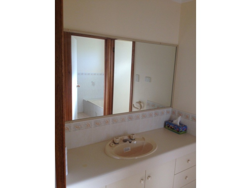 29 Carole Drive, Kootingal NSW 2352