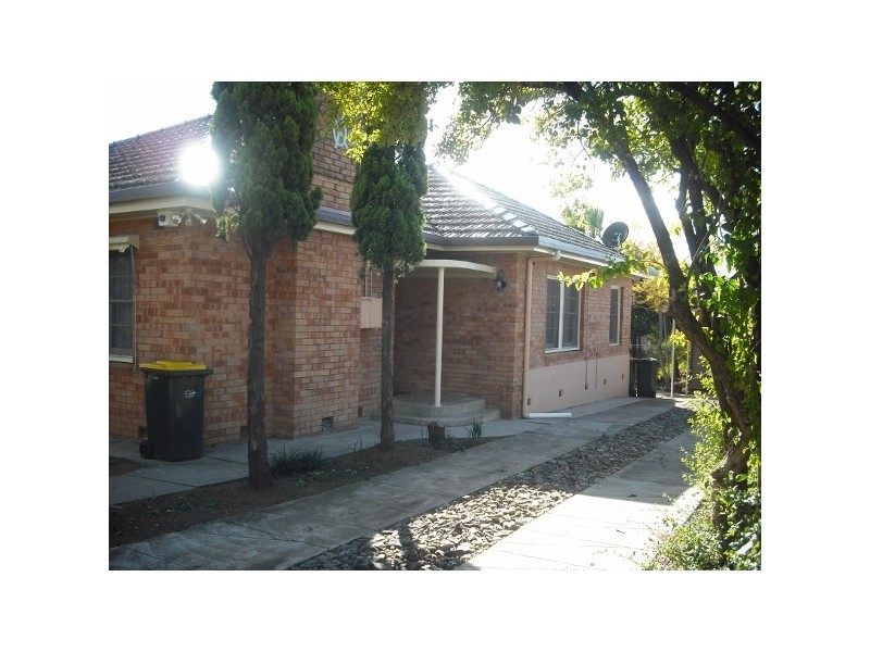 28 Parry Street, Tamworth NSW 2340