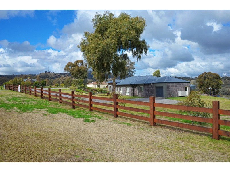 12 Biloba Way, Tamworth NSW 2340
