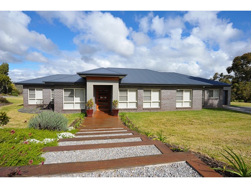 12 Biloba Way, Tamworth NSW 2340