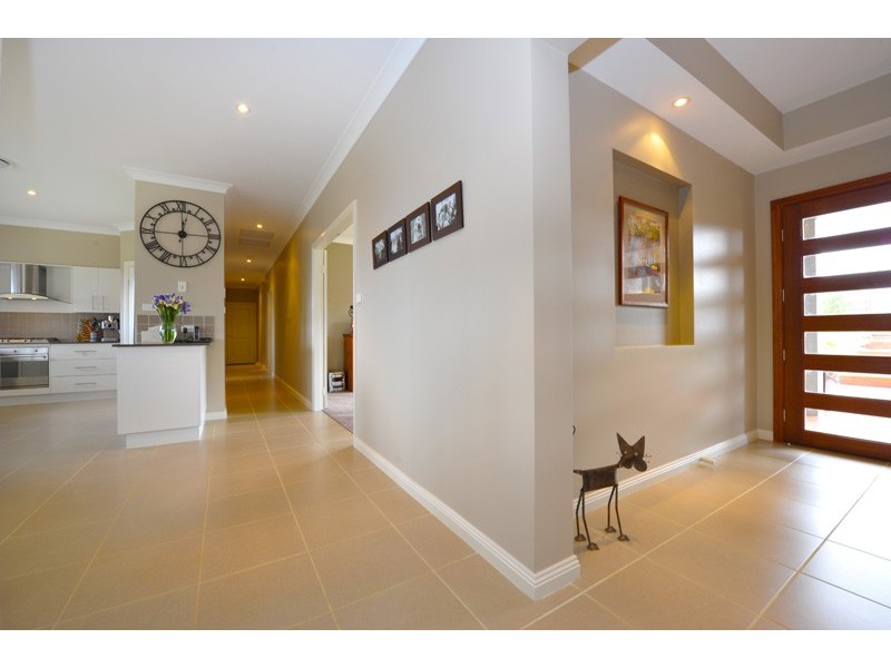 12 Biloba Way, Tamworth NSW 2340