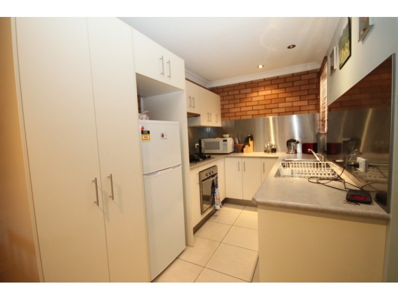 2/95 Piper Street, East Tamworth NSW 2340
