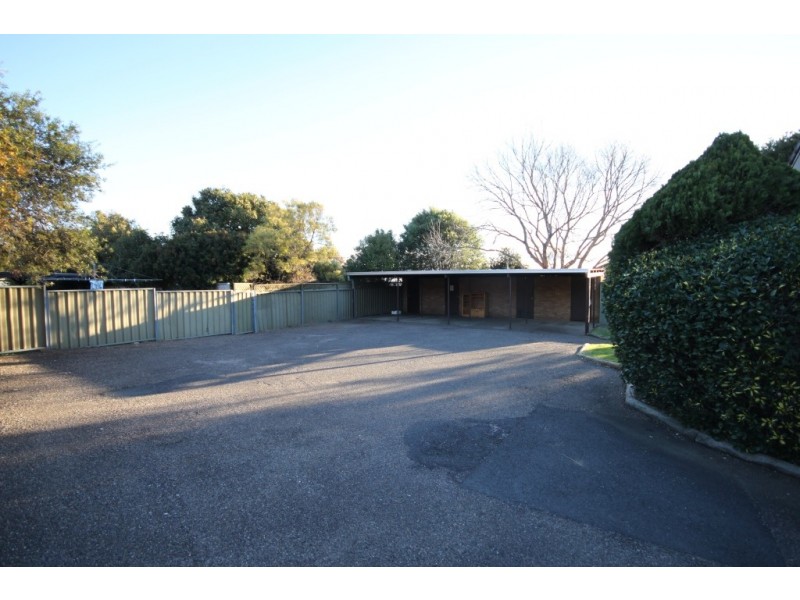 2/95 Piper Street, East Tamworth NSW 2340
