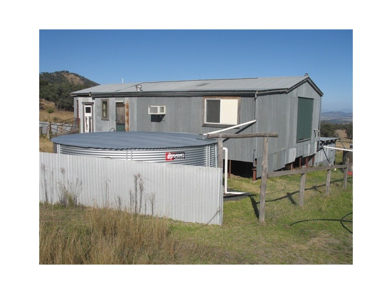 ‘Fig Trees’ 75 West Caragnoo Road, Moonbi NSW 2353