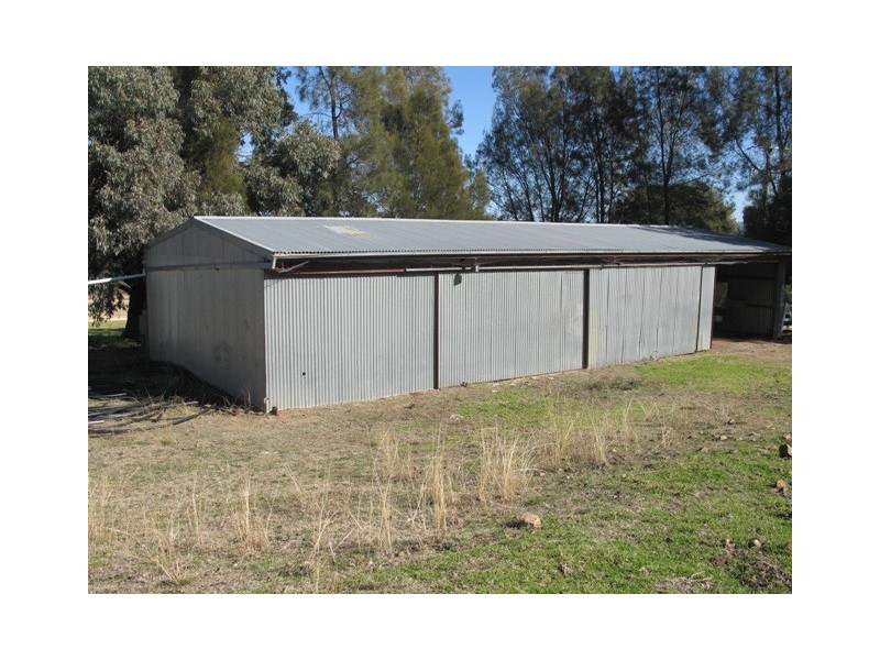 ‘Fig Trees’ 75 West Caragnoo Road, Moonbi NSW 2353