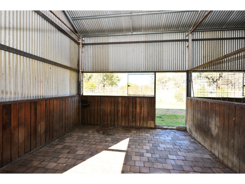 618 Warral Road, Tamworth NSW 2340
