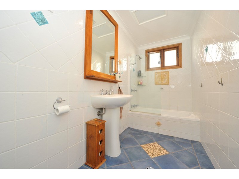 65 Upper Street, East Tamworth NSW 2340