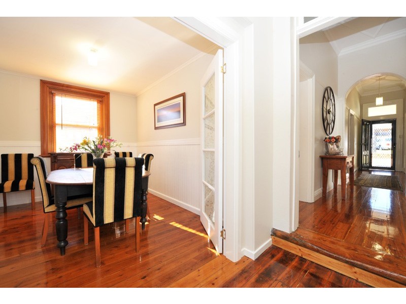 65 Upper Street, East Tamworth NSW 2340