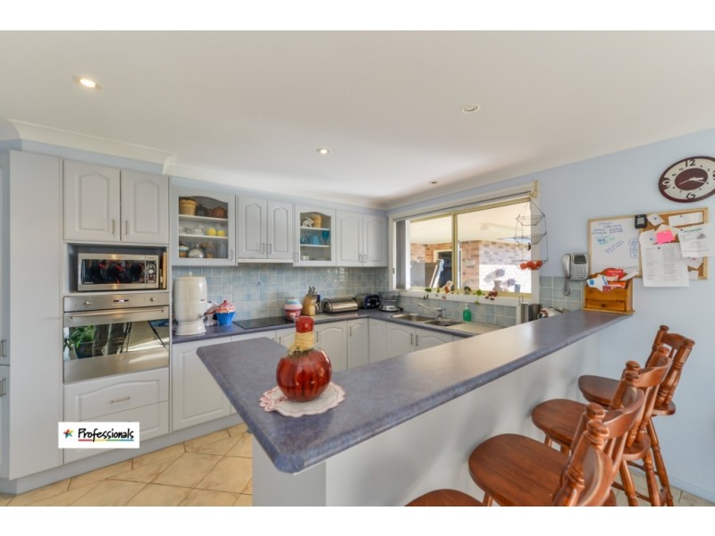 6 Nardoo Place, Tamworth NSW 2340
