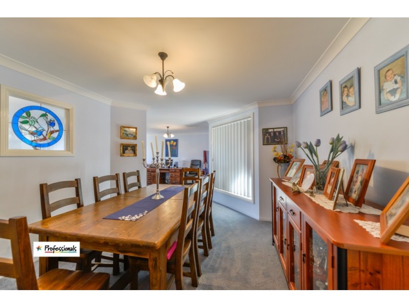 6 Nardoo Place, Tamworth NSW 2340