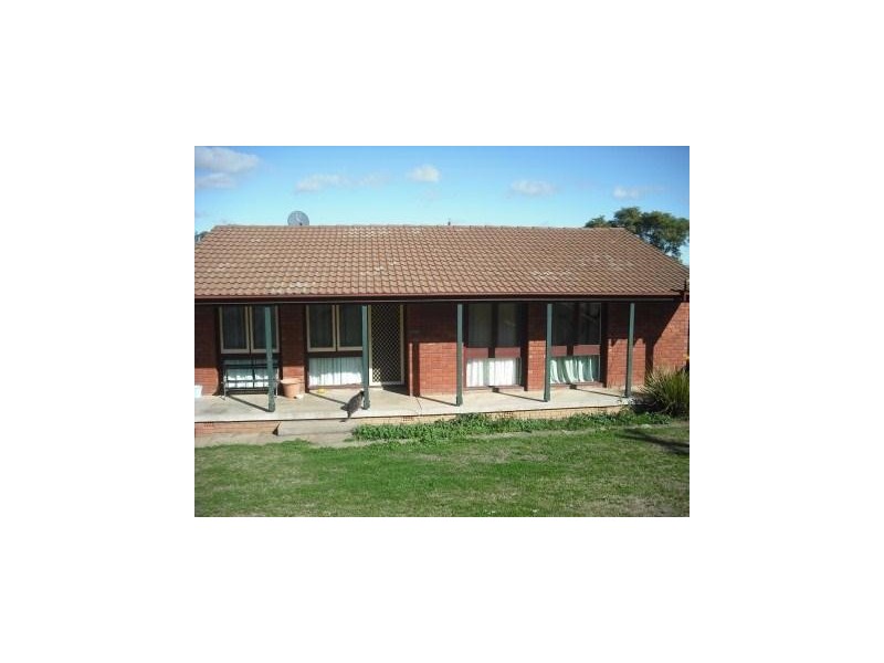 29 Mountview Crescent, Tamworth NSW 2340