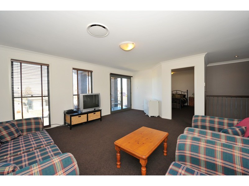 14 The Heights, Tamworth NSW 2340