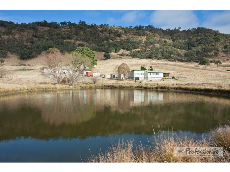 979 Watsons Creek Road, Bendemeer NSW 2355