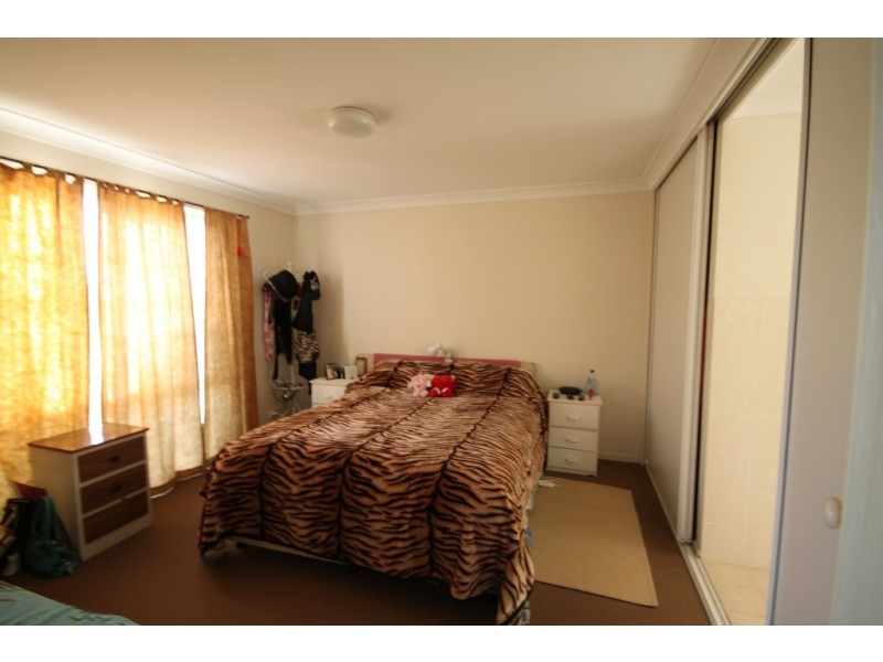 24 Queen Street, Tamworth NSW 2340