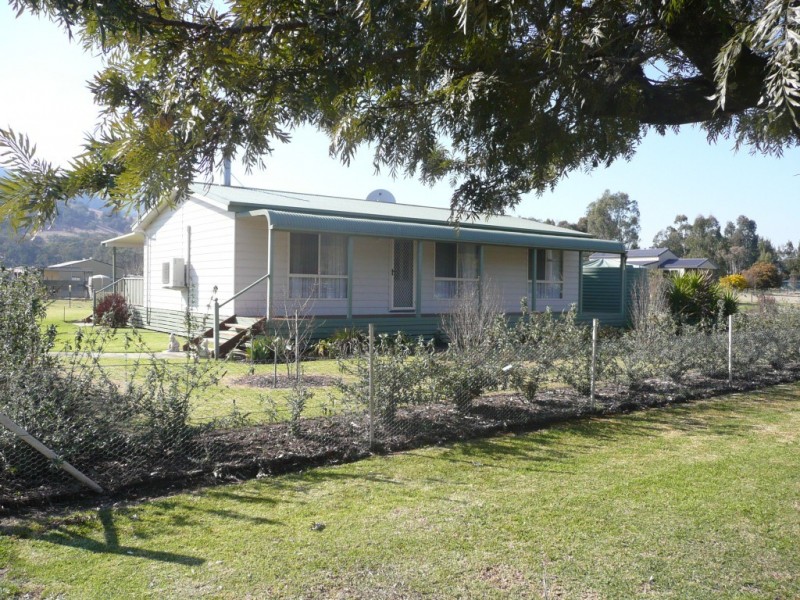 66 – 68 Nundle Road, Woolomin NSW 2340