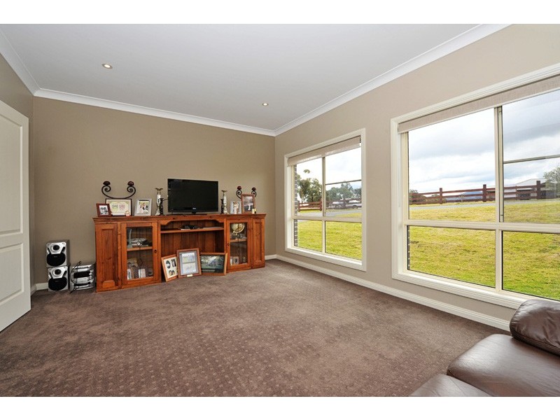 12 Biloba Way, Tamworth NSW 2340