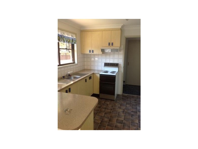 2/8 Hunt Street, Tamworth NSW 2340