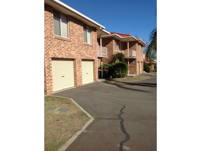 2/41 Piper Street, Tamworth NSW 2340
