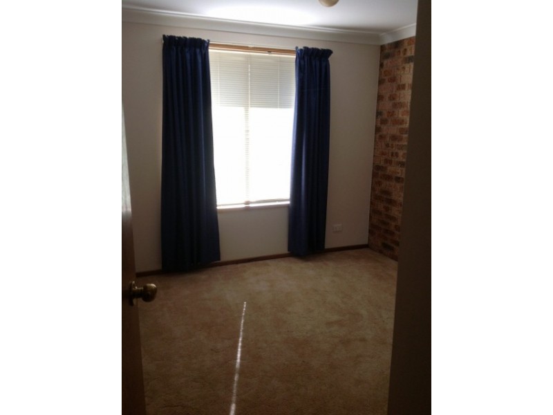 2/41 Piper Street, Tamworth NSW 2340