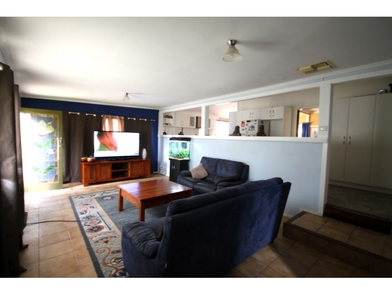 6 Elizabeth Street, Tamworth NSW 2340