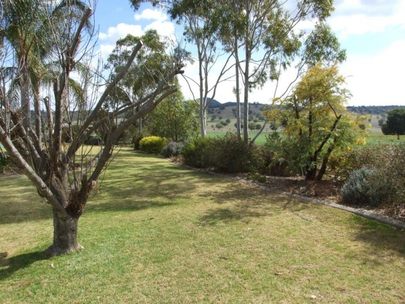 1299 Babbinboon Road, ‘Avonlee’, Somerton NSW 2340