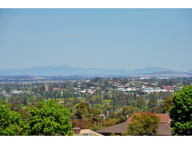 86 Tribe Street, Tamworth NSW 2340