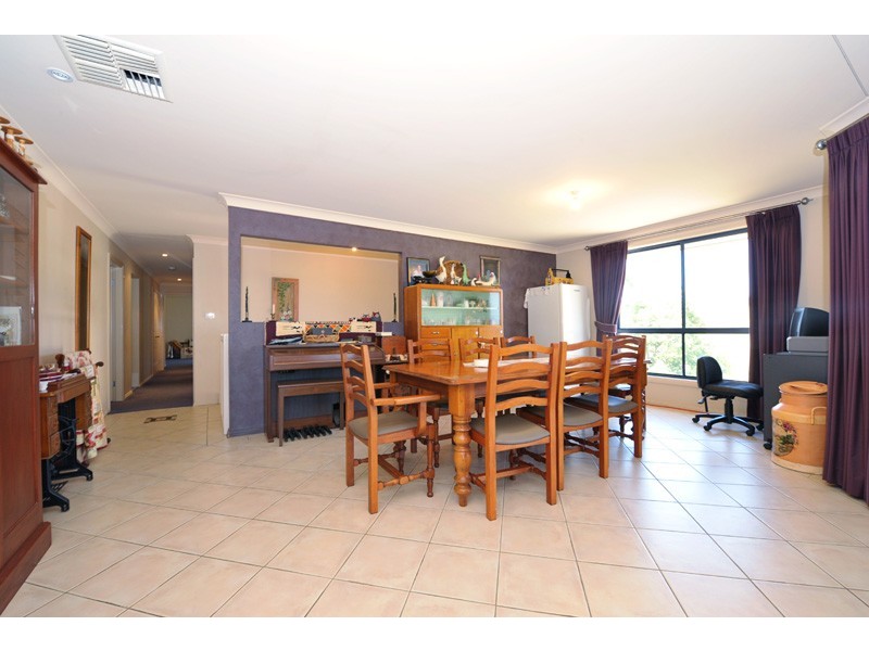 86 Tribe Street, Tamworth NSW 2340