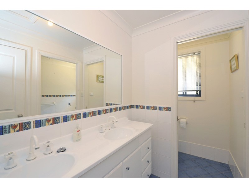 86 Tribe Street, Tamworth NSW 2340