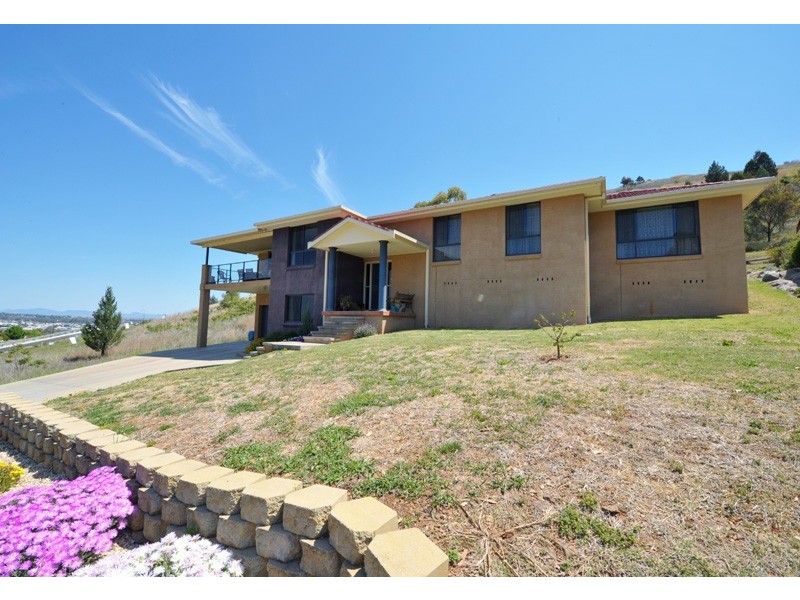 86 Tribe Street, Tamworth NSW 2340