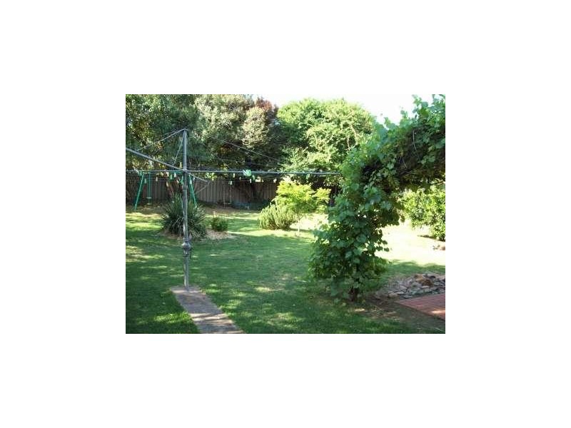 26 Lancaster Ave, Tamworth NSW 2340