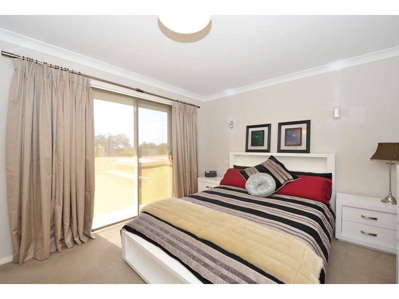 9 Wren Close, Tamworth NSW 2340